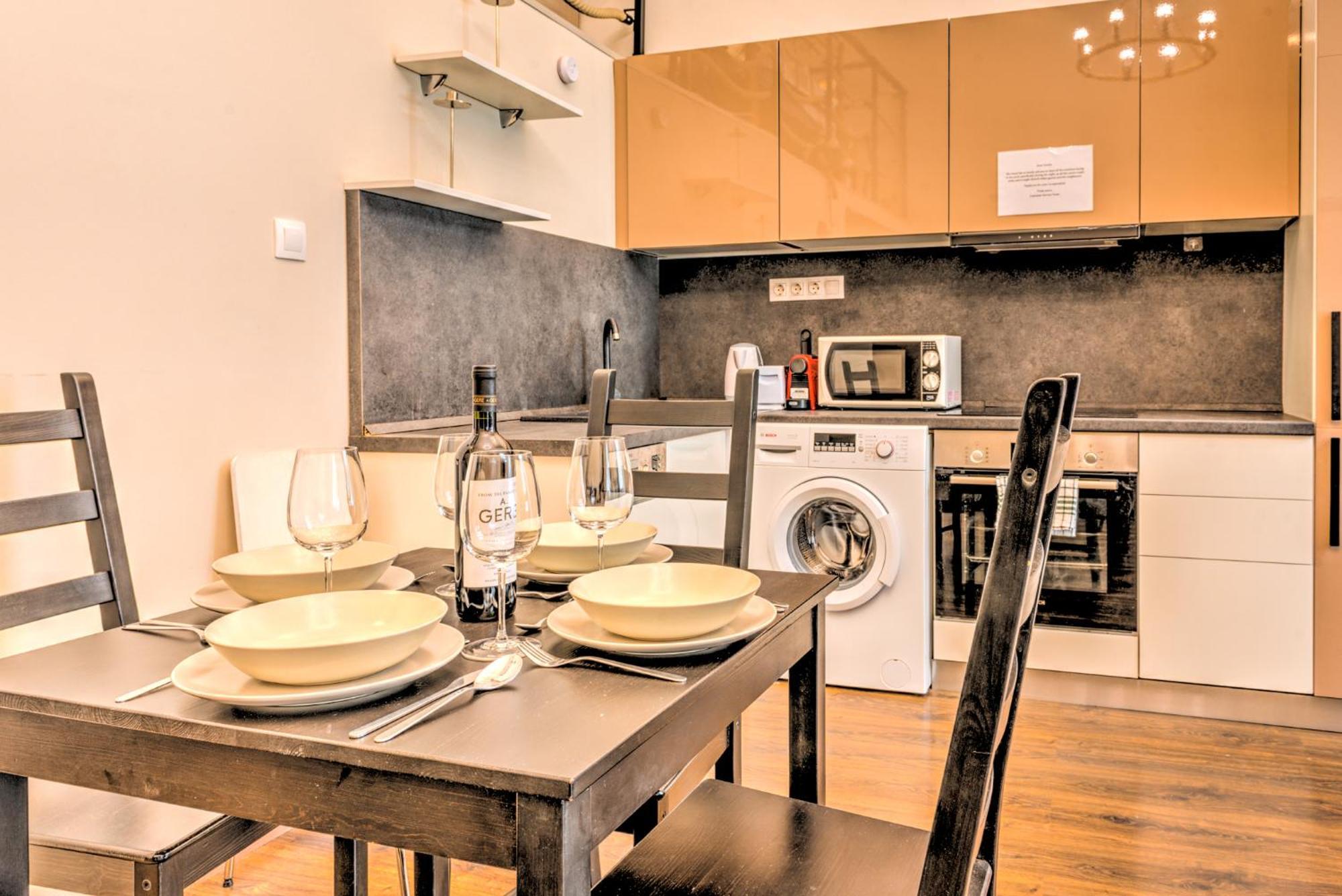 Central Downtown Apartments Budapeşte Dış mekan fotoğraf