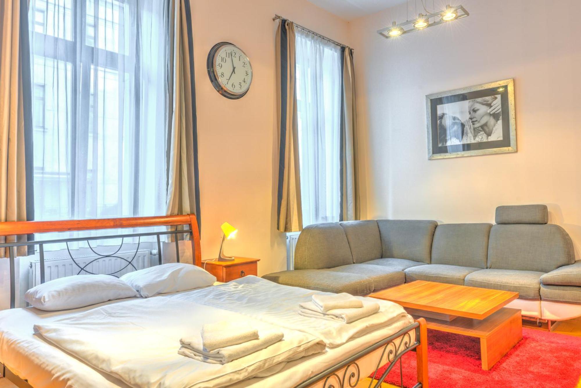 Central Downtown Apartments Budapeşte Dış mekan fotoğraf